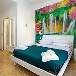 Mahal Kita Lovely 6-bed In *