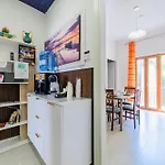Mahal Kita Lovely 6-bed In *