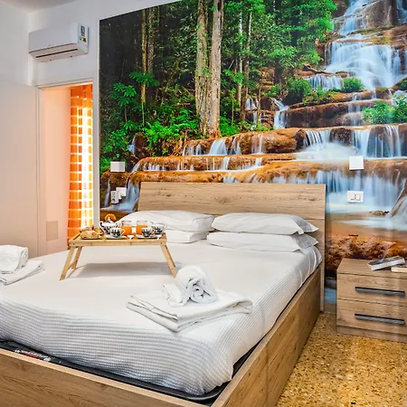 아파트 Mahal Kita Lovely 6-bed In *
