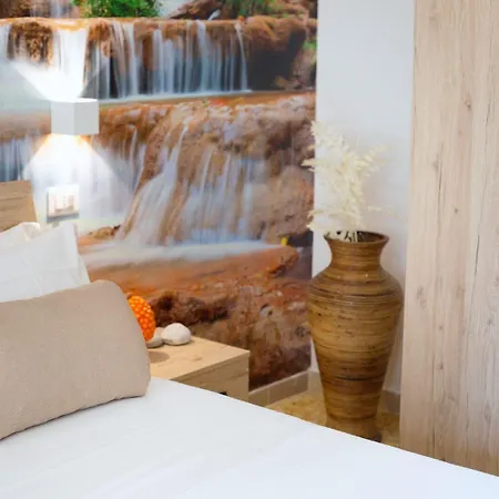 Lejlighed Mahal Kita Lovely 6-bed In