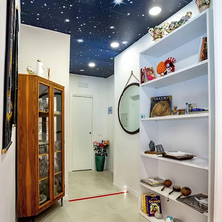 Lejlighed Mahal Kita Lovely 6-bed In *