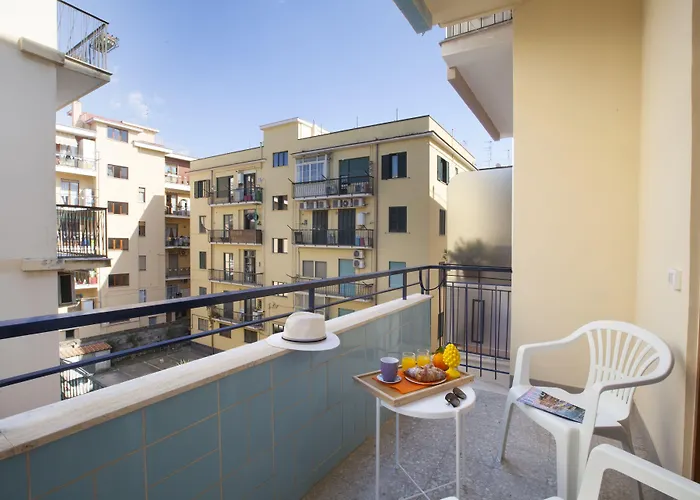 Mahal Kita Lovely 6-bed In * Sorrento