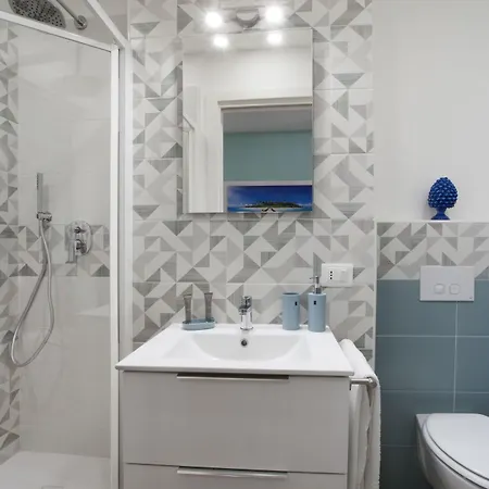 Mahal Kita Lovely 6-bed In Apartamento *